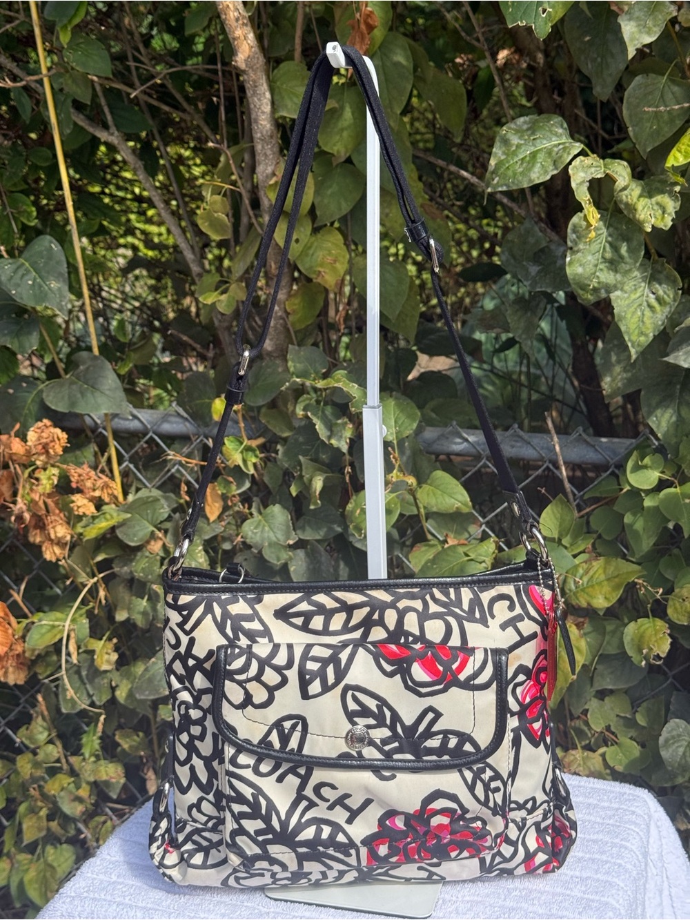 Coach Poppy Daisy Floral Graffiti Crossbody Bag